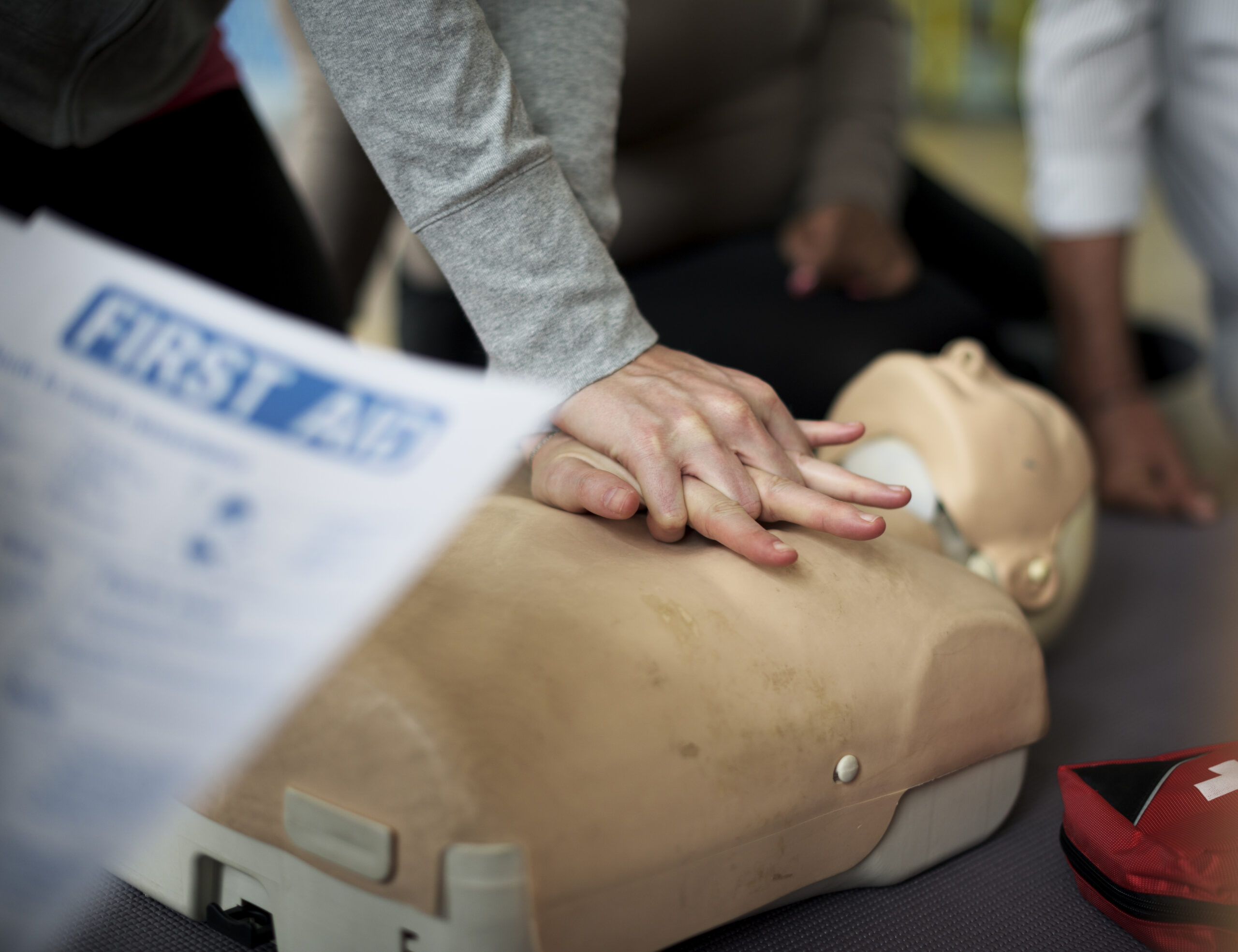 🆕 Nowe wytyczne BLS 2025 – co musisz wiedzieć? | MedRescue Academy